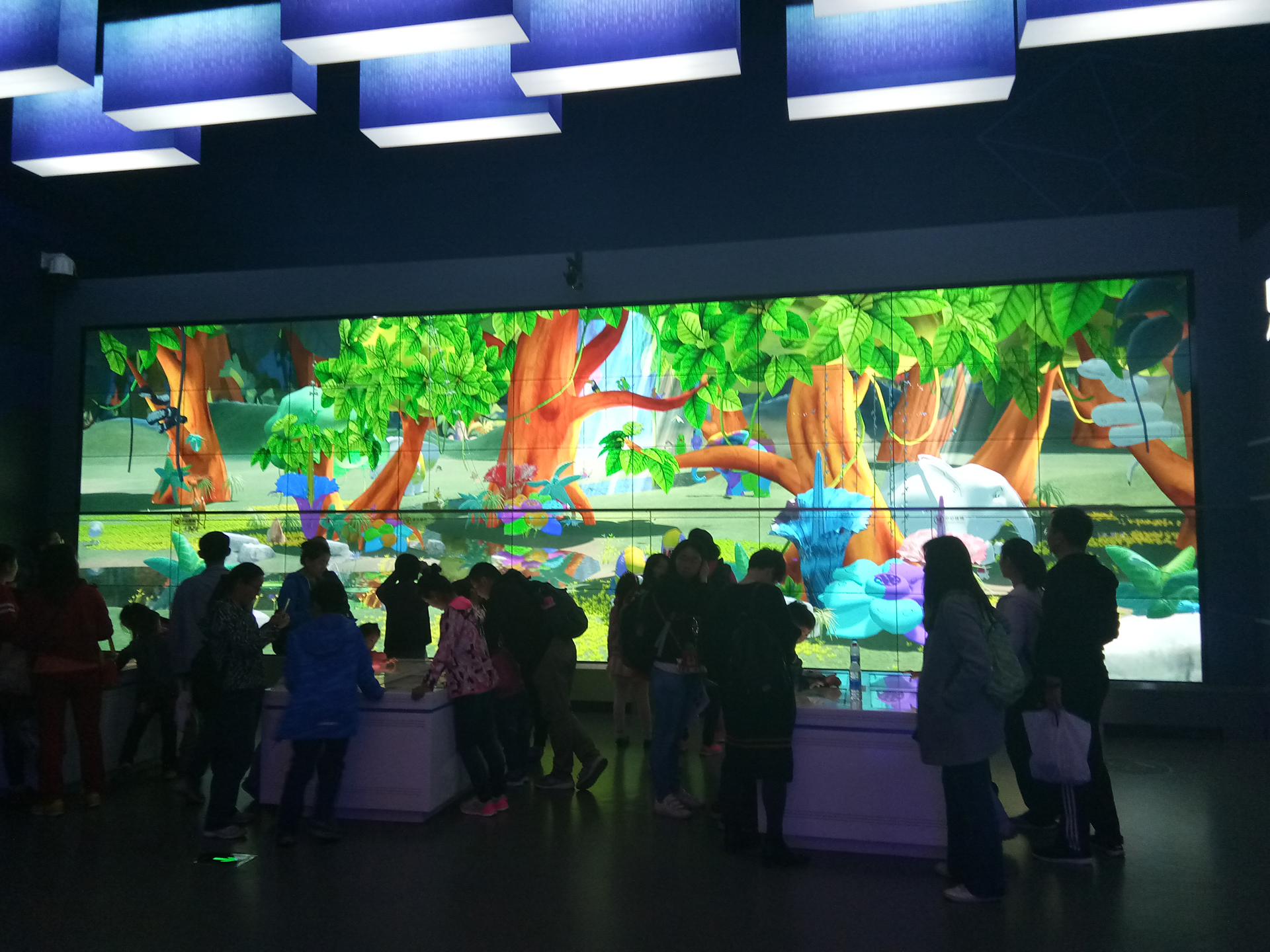 虚拟绘画/水族馆
